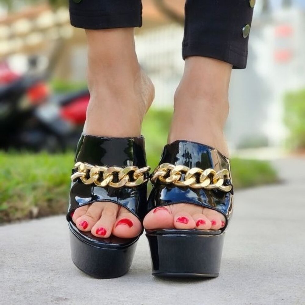 Women's Platform Heeled Mule Open Loafers Black Color Patent